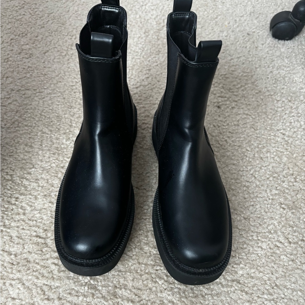 A New Day Chelsea Boot Target